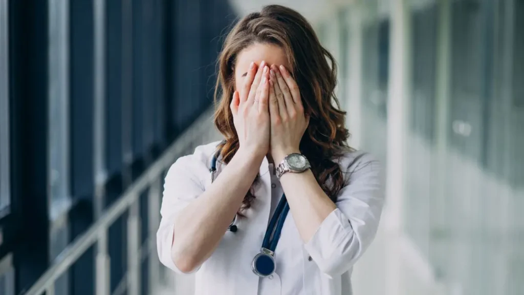 Saber qué cubre un seguro de responsabilidad civil profesional es crítico para abogados, médicos o arquitectos