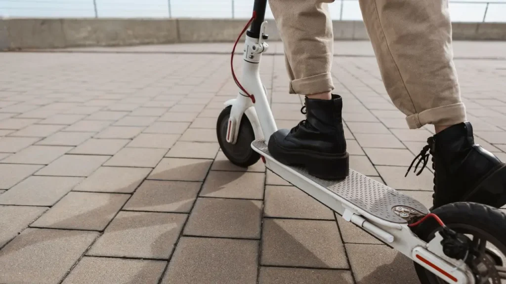 Algunas clases de patinetes eléctricos estarán sujetas a las novedades asociadas al seguro en la circulación de vehículos a motor