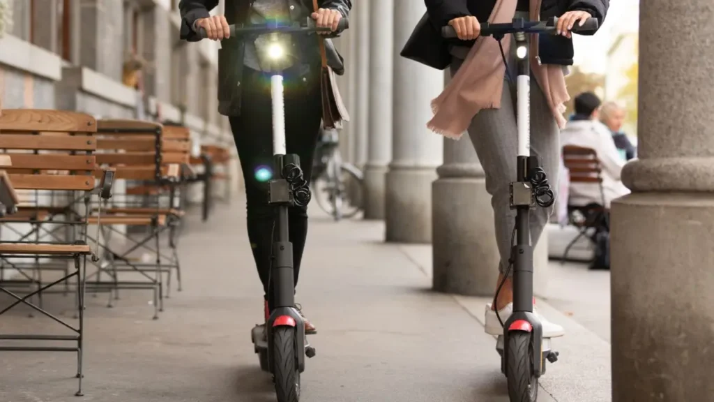 A partir de ahora, la matriculación de patinetes es oficial y afecta prácticamente a todos los vehículos de movilidad personal que circulan por nuestras ciudades