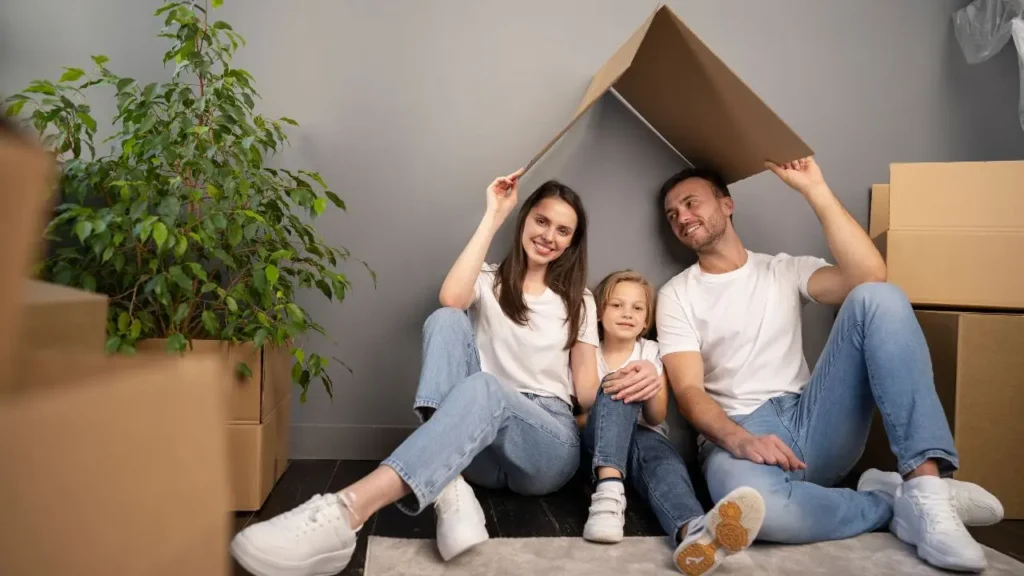 Para responder a la pregunta ¿es obligatorio un seguro de hogar? hay que tener en cuenta varios factores