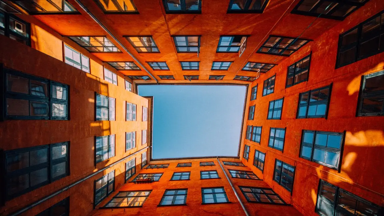 Elegir bien el seguro de comunidad de propietarios depende de las características del edificio